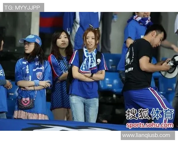 成都排球队灵活性引发热议球迷观点各异分析背后的战术思考