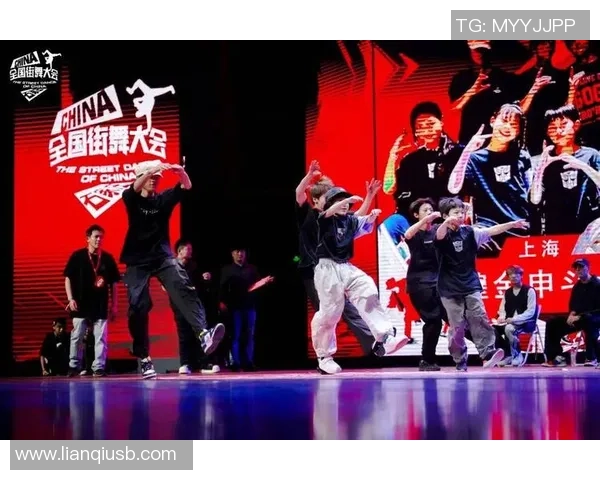 街舞文化的传承与创新成都街舞队的灵魂与意识探索 街舞文化的传承与创新成都街舞队的灵魂与意识探索