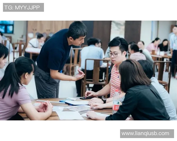 上海申鑫与新疆对决结果揭晓精彩瞬间回顾与分析 上海申鑫与新疆对决结果揭晓精彩瞬间回顾与分析