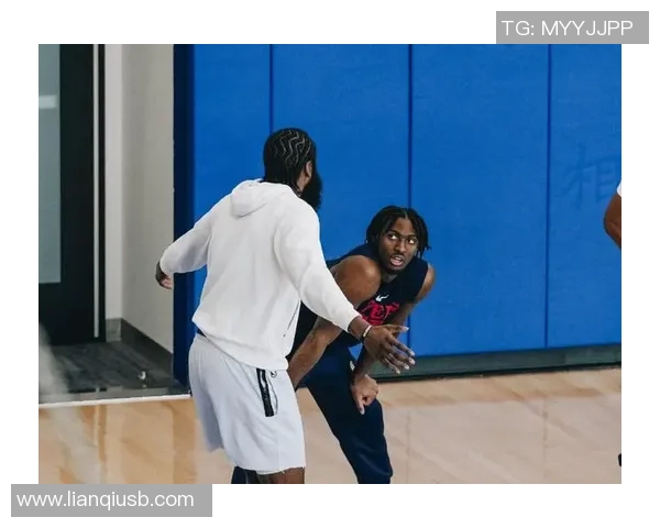 乌席登斯与隆德的精彩对决分析及赛前预测展望