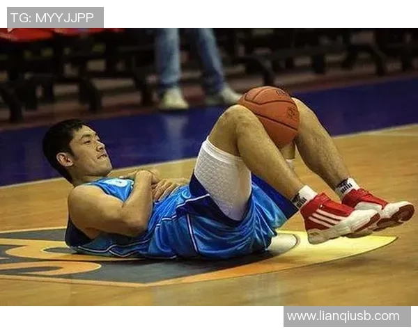 张庆鹏:从篮球场上的拼搏者到人生舞台的成功典范之路 张庆鹏:从篮球场上的拼搏者到人生舞台的成功典范之路